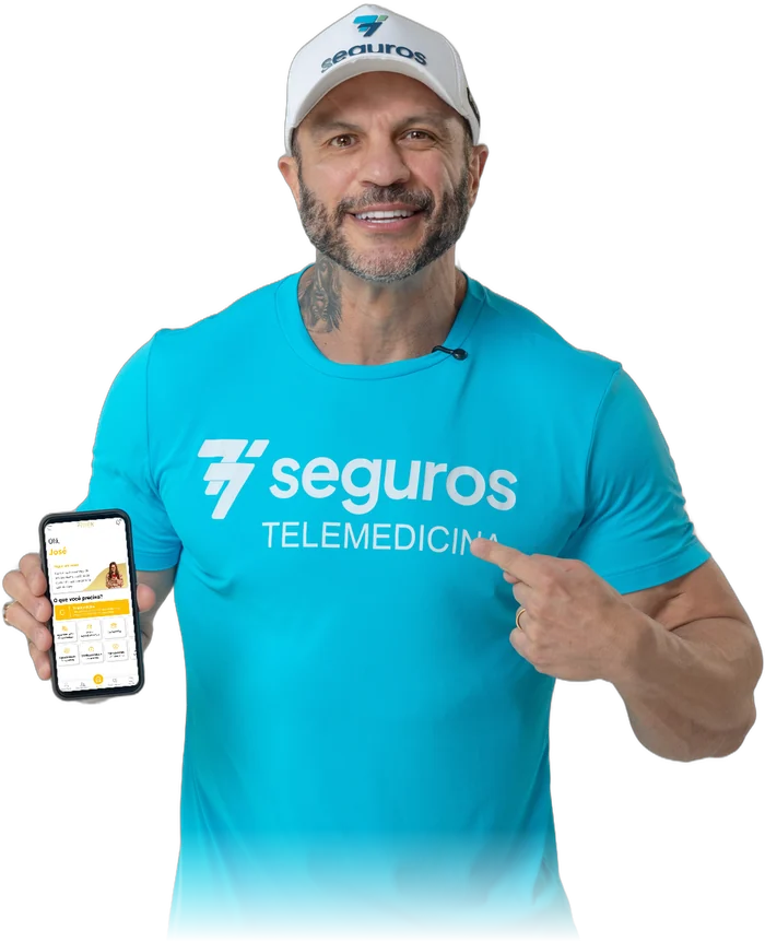 Bambam com a camisa da 77 Seguros Telemedicina